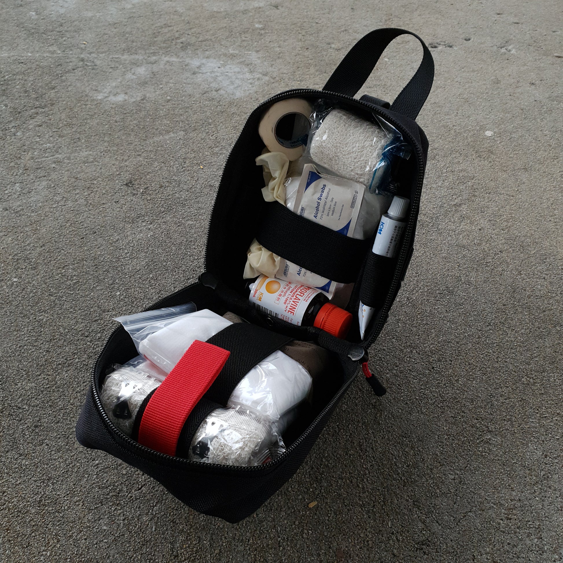MD01 Detachable Medical Pouch - FORTITUDE WORKS SINGAPORE