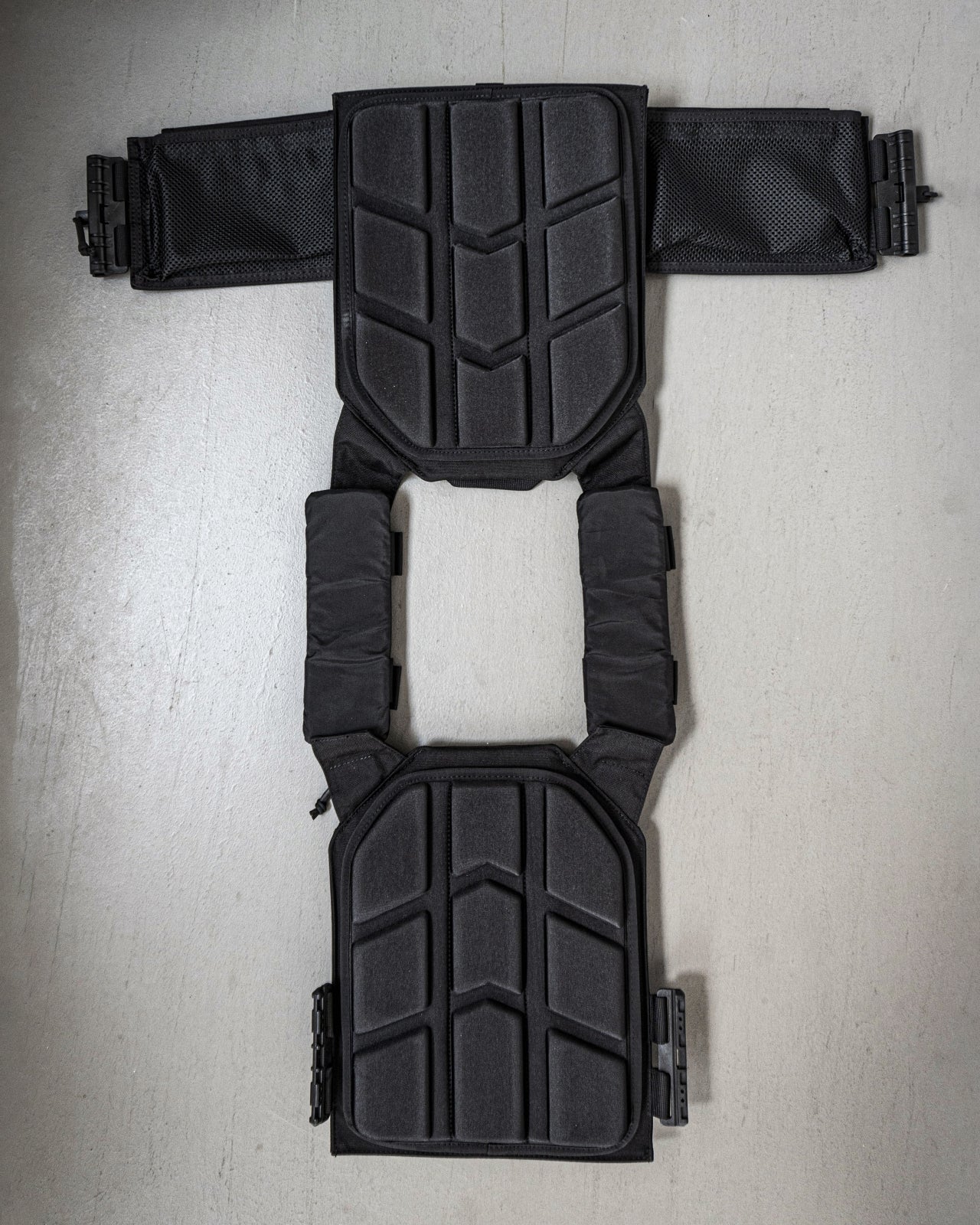 WARFIGHTER Plate Carrier - FORTITUDE WORKS SINGAPORE